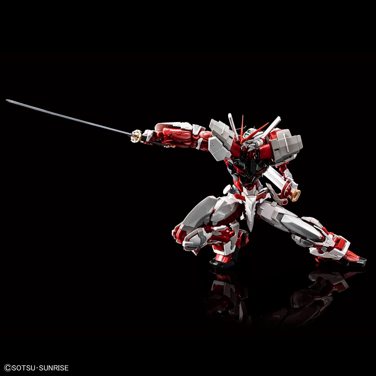 High resolution model 1/100 Gundam Astray Red Frame