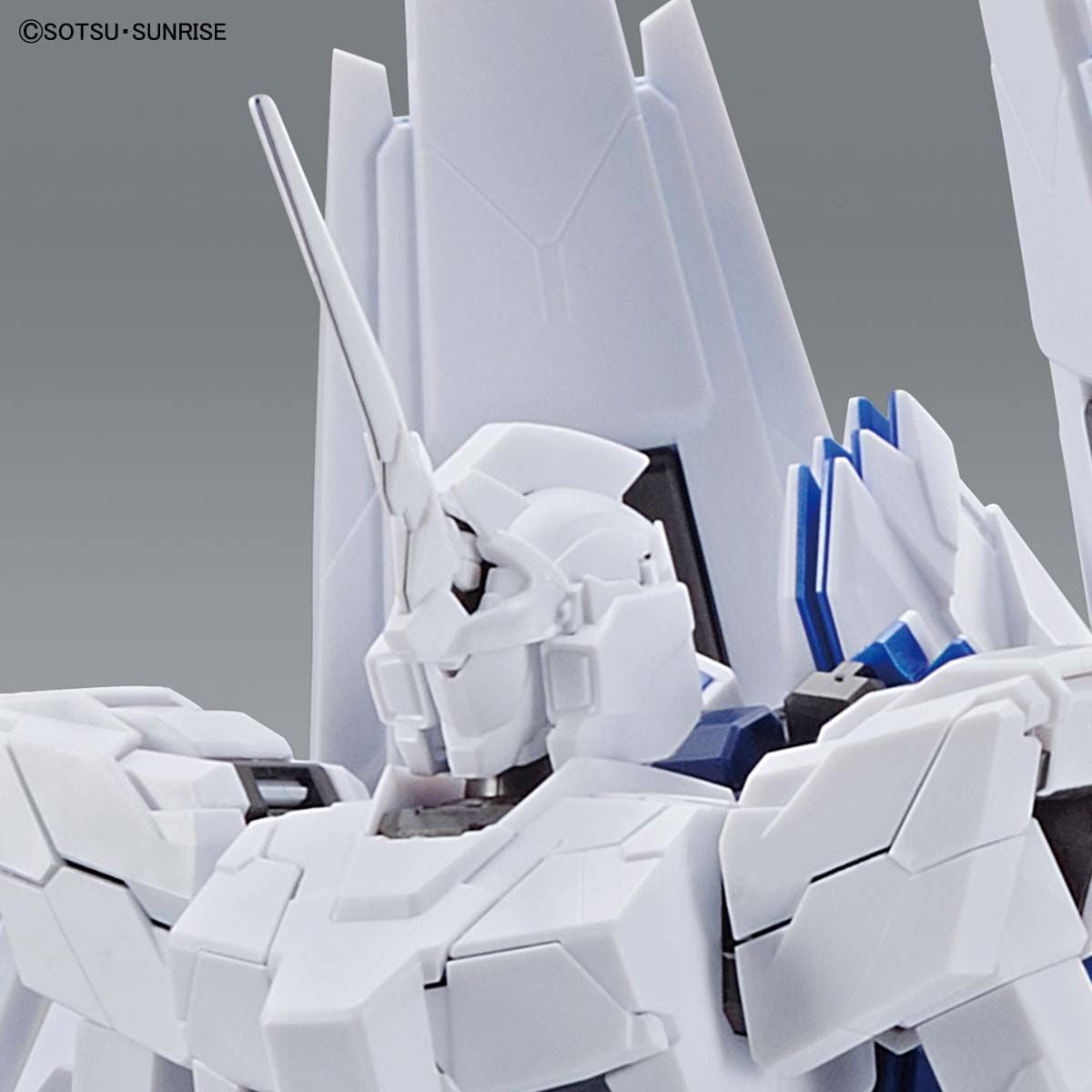 MG 1/100 Gundam Base Limited Unicorn Gundam Perfectibility