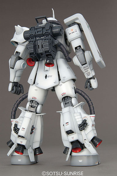 Mg Gundam Zaku Shin Matsunaga Ver. 2.0 1/100 - gundam-store.dk