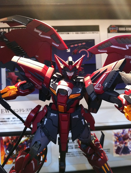 MG Gundam Epyon EW VER. 1/100 - gundam-store.dk