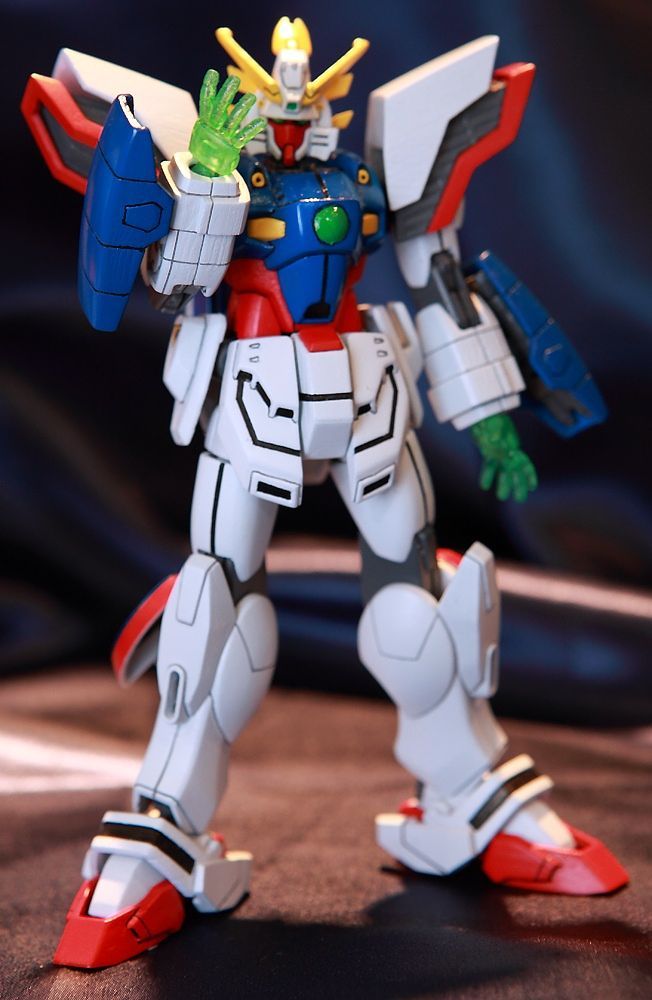 HG Gundam - Shining Gundam 1/144 - gundam-store.dk