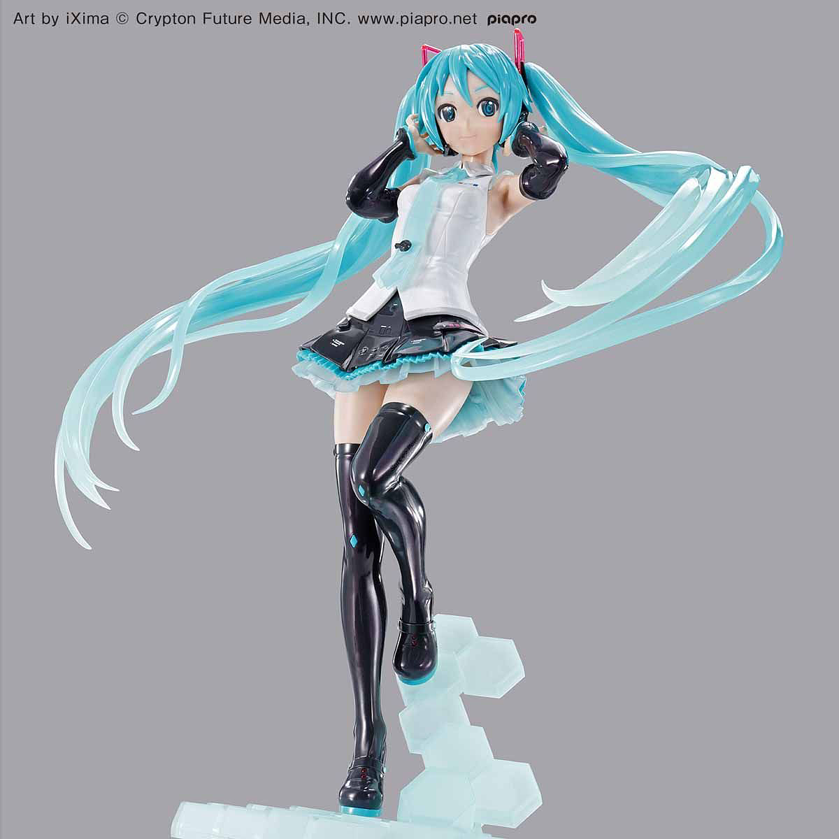 *PREORDER* Figure-Rise Labo - HATSUNE MIKU V4X - gundam-store.dk