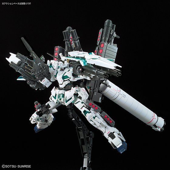 RG Gundam Full Armor Unicorn 1/144 - gundam-store.dk