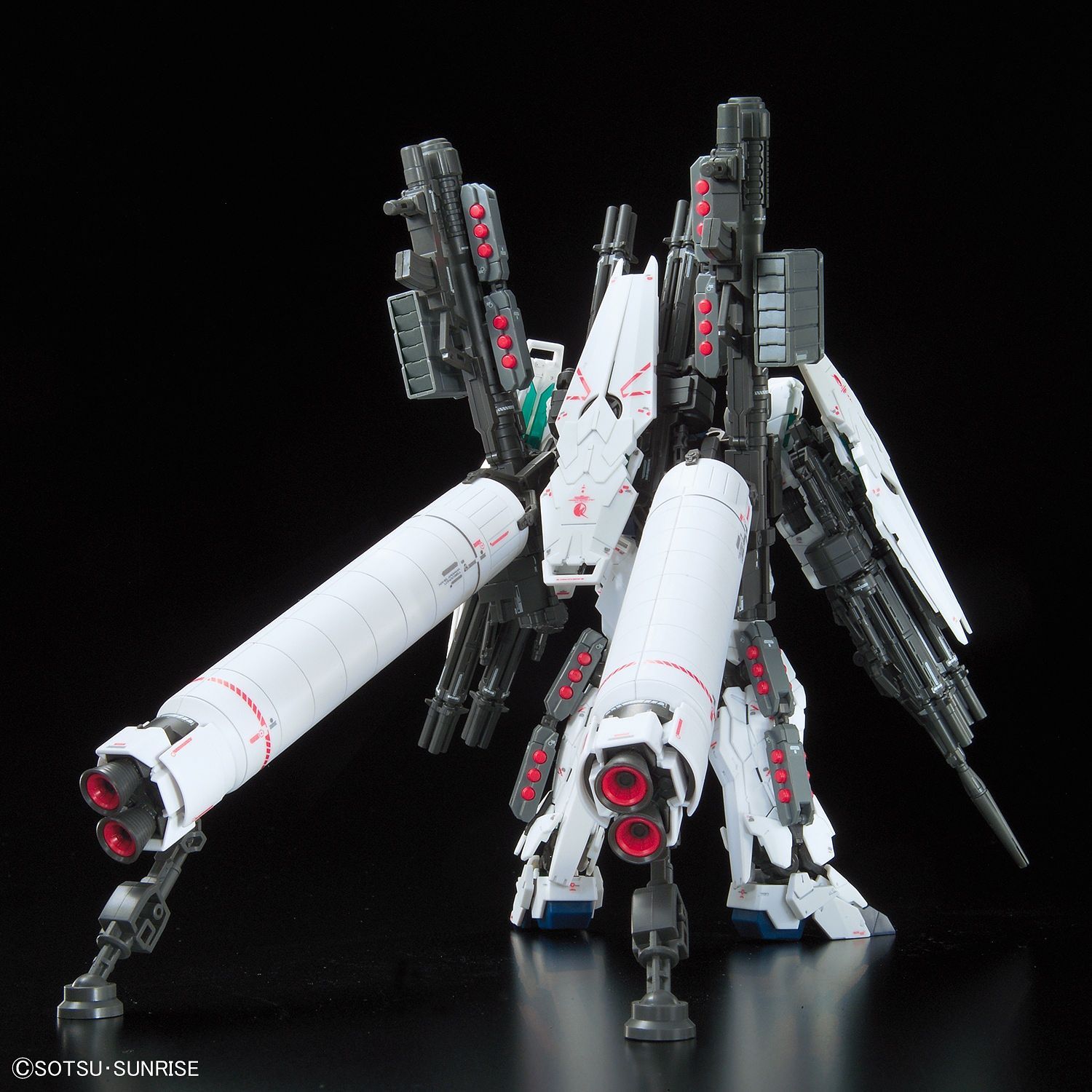 RG Gundam Full Armor Unicorn 1/144 - gundam-store.dk