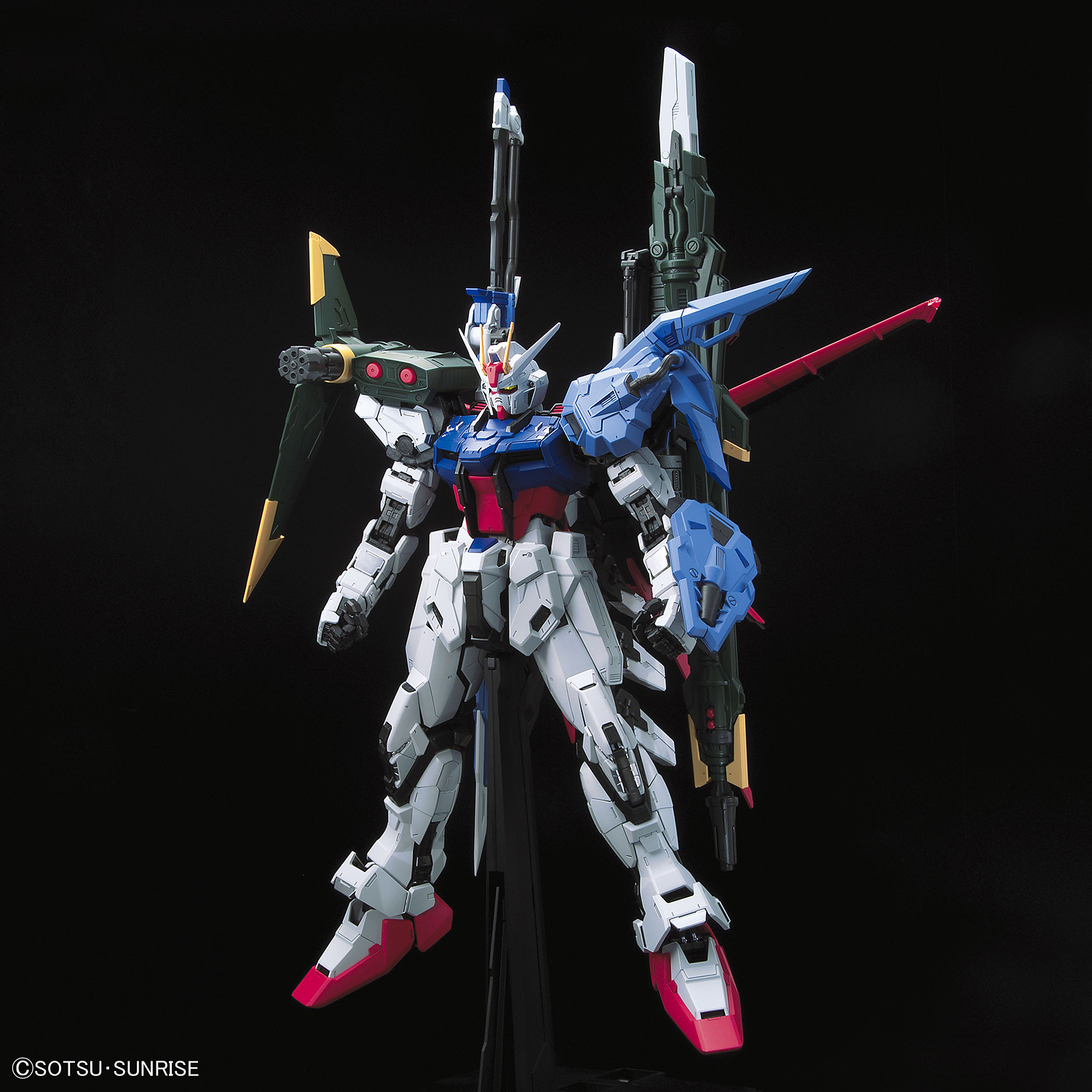 Perfect Grade Gundam Perfect Strike 1/60 - gundam-store.dk