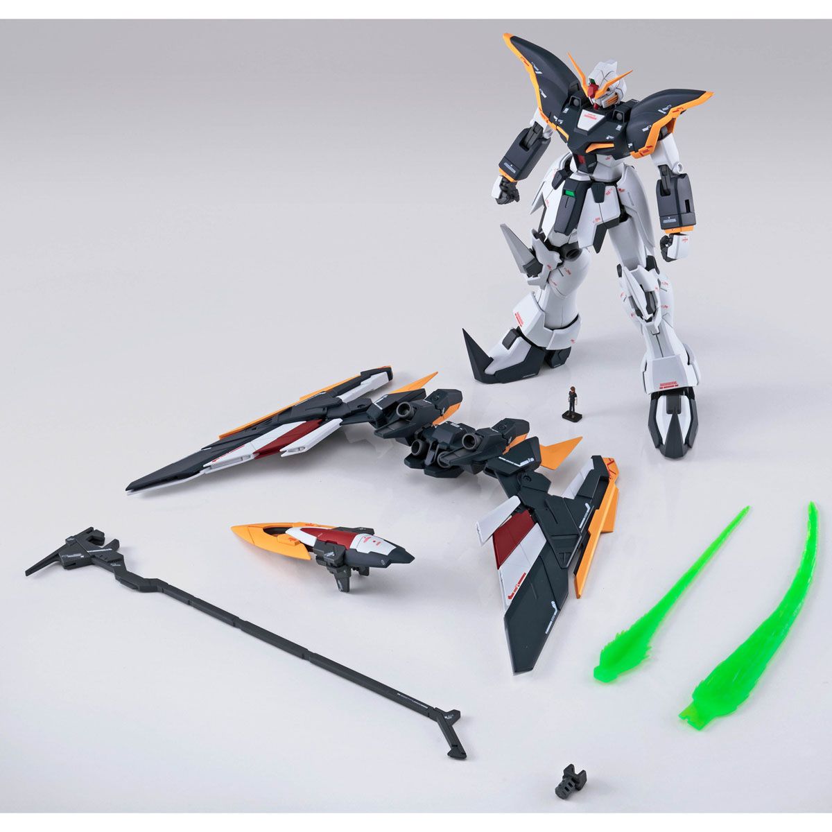 MG GUNDAM DEATHSCYTHE EW ROUSETTE  - P-Bandai 1/100 * PREORDER*
