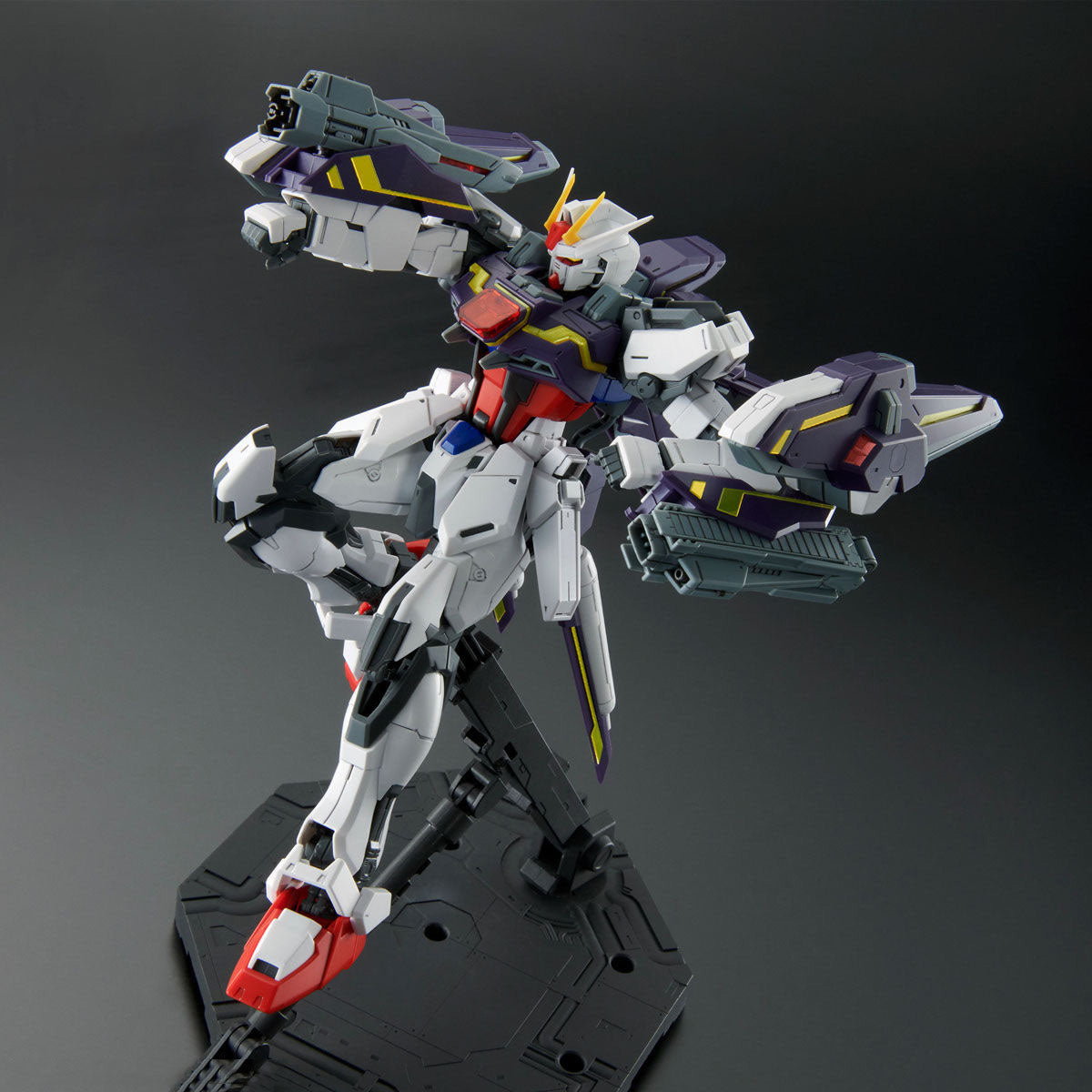 MG Lightning Strike Gundam Ver. RM - P-Bandai 1/100