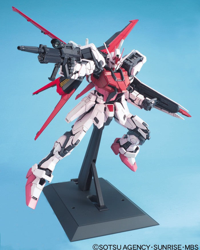 *PREORDER* Perfect Grade Gundam STRIKE ROUGE + SKYGRASPER 1/60 - gundam-store.dk