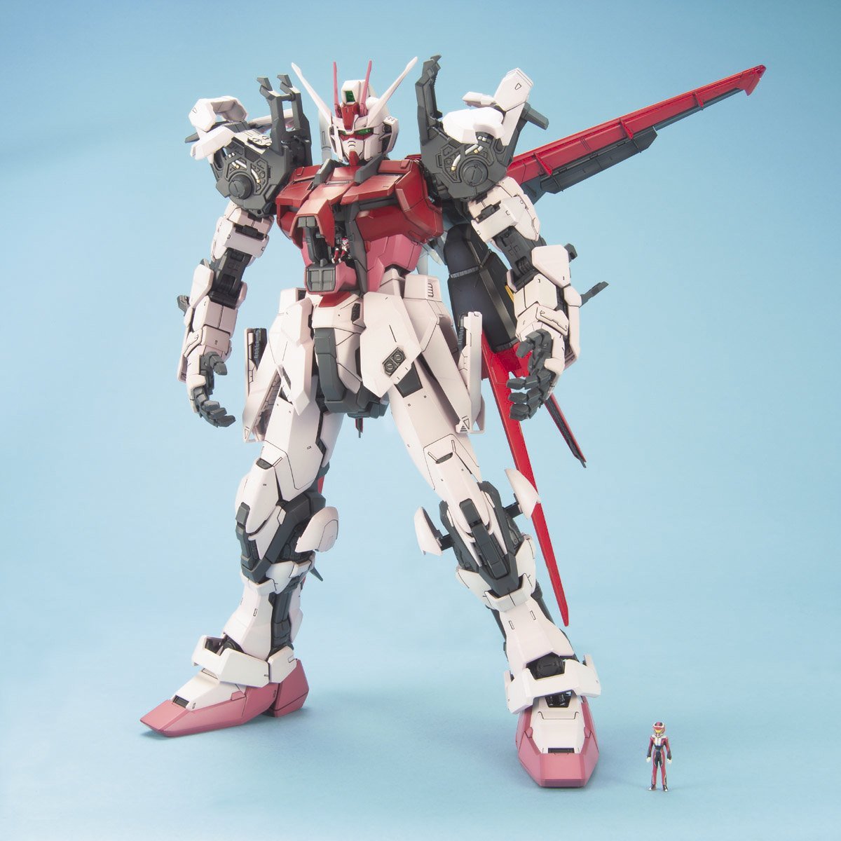 *PREORDER* Perfect Grade Gundam STRIKE ROUGE + SKYGRASPER 1/60 - gundam-store.dk