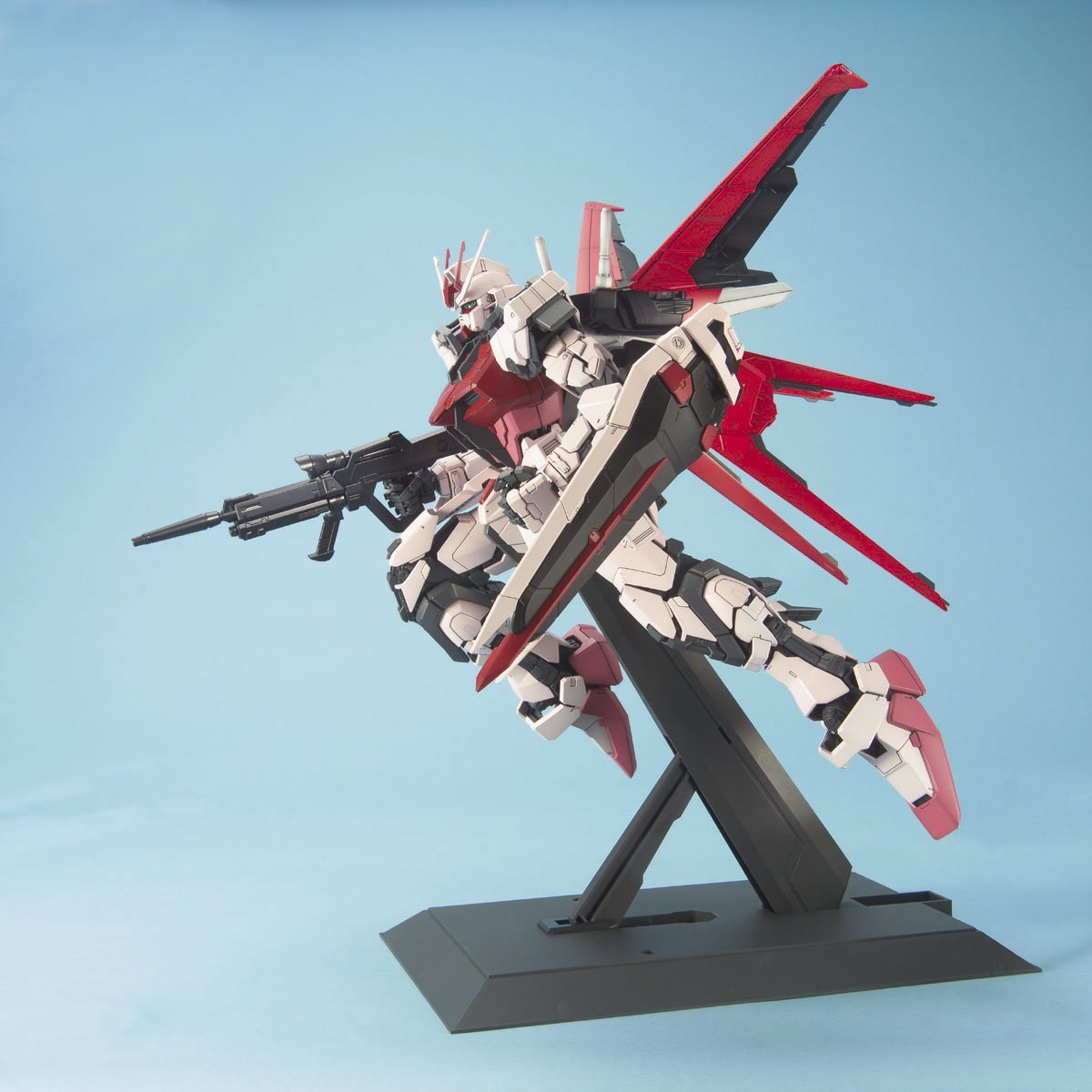 *PREORDER* Perfect Grade Gundam STRIKE ROUGE + SKYGRASPER 1/60 - gundam-store.dk