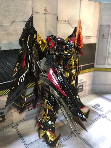 RG ASTRAY GOLD FRAME AMATSU + AMATSU MINA HOLO WATER DECAL - gundam-store.dk