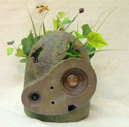 Castle in the Sky Plant Pot Robot Helmet 31 cm