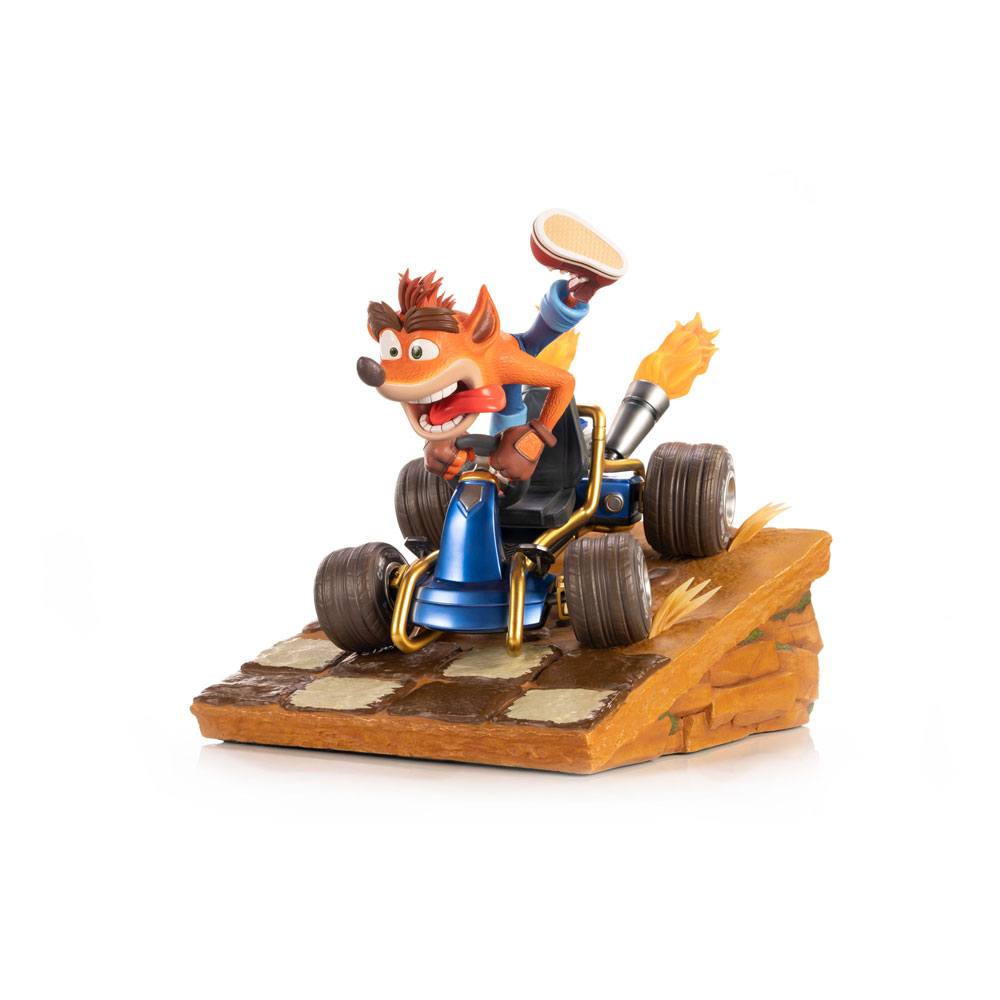 Crash Team Racing Nitro-Fueled Statue Crash in Kart 31 cm